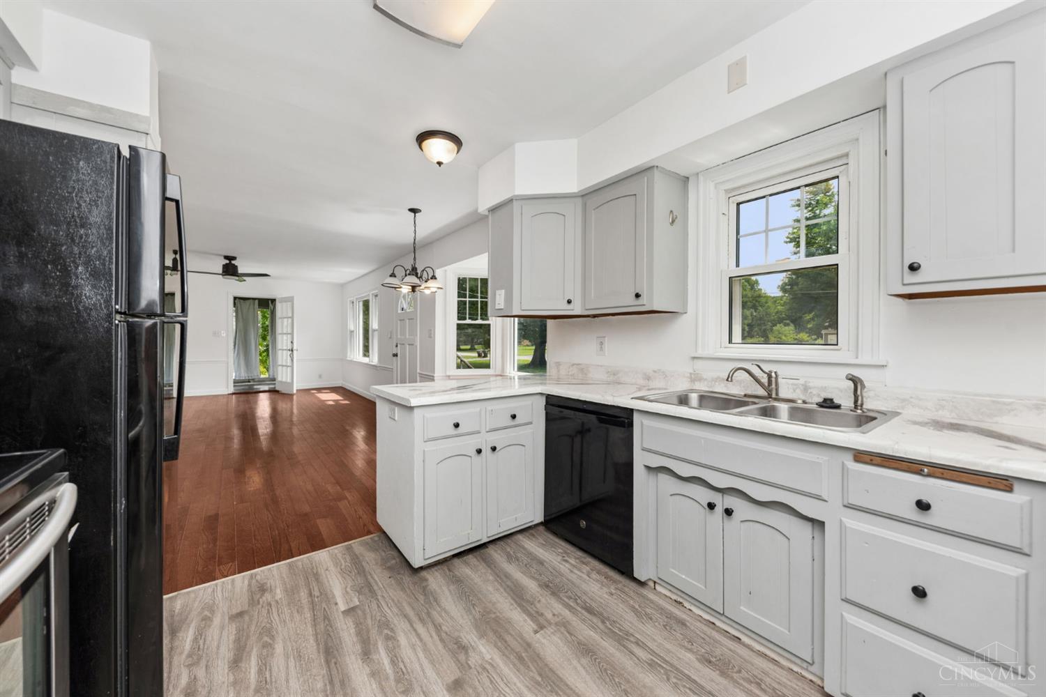 4077 Mclean Drive, Union Twp, OH, 45255 — photo 14