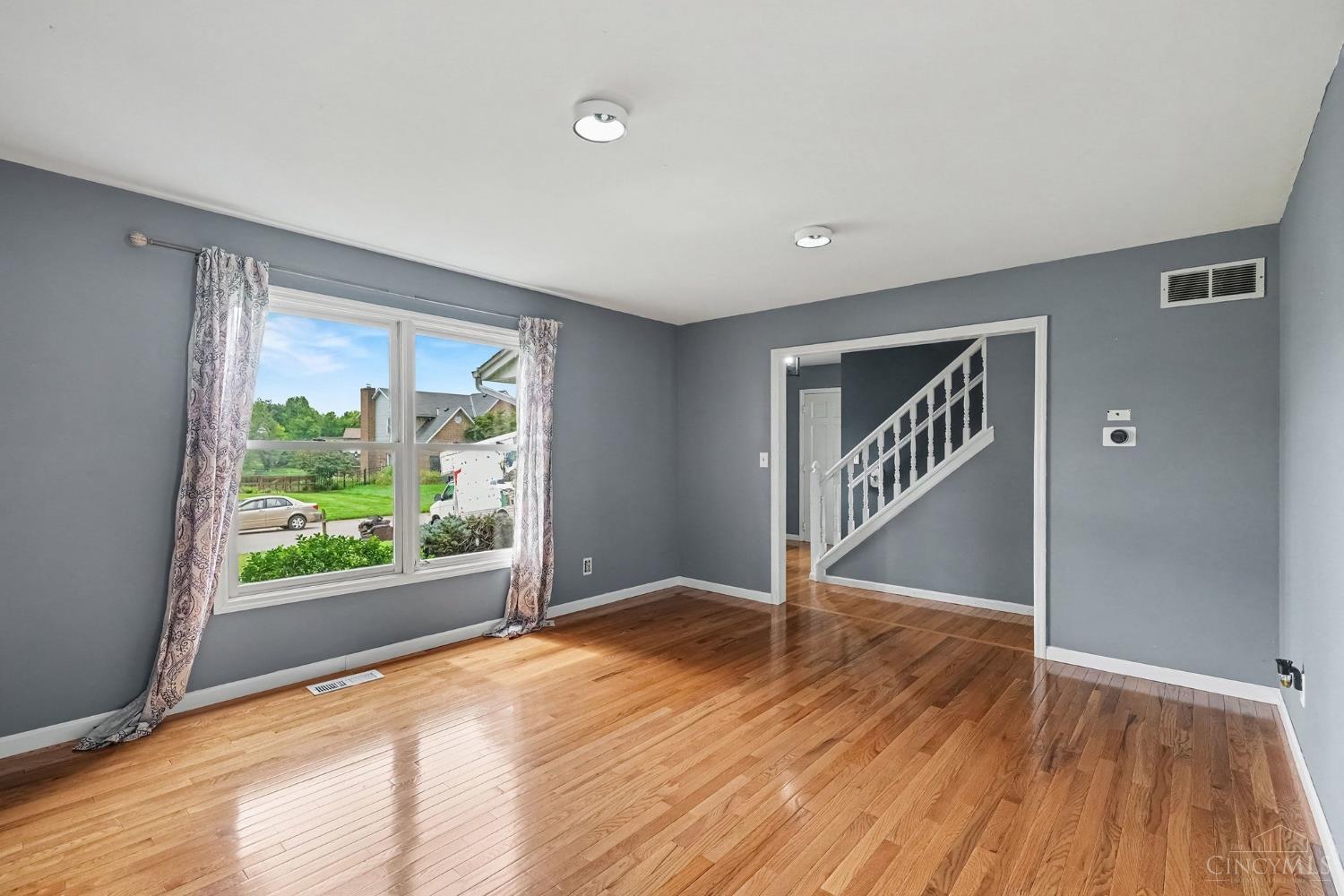 3rd image of 3648 Saratoga Dr, Fairfield Twp, OH 45011 | MLS# 1890796