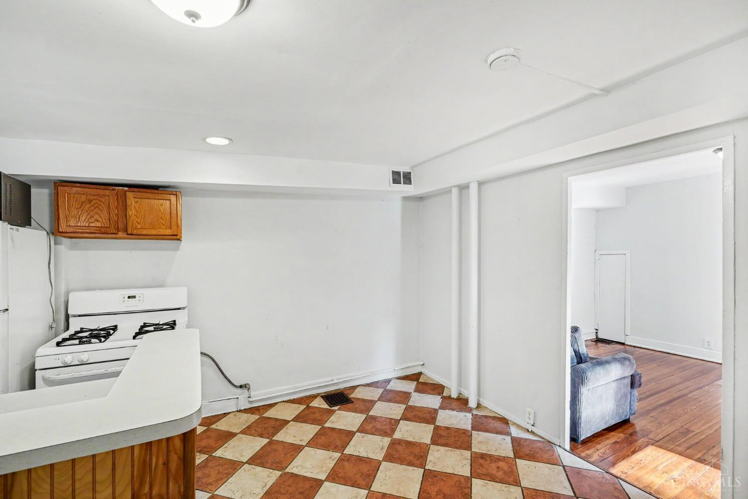 4th image of 115 Parker St, Cincinnati, OH 45219 | MLS# 1890720