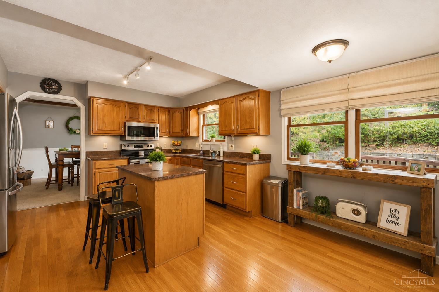 2590 Westbourne Drive, Green Twp, OH, 45248 — photo 9