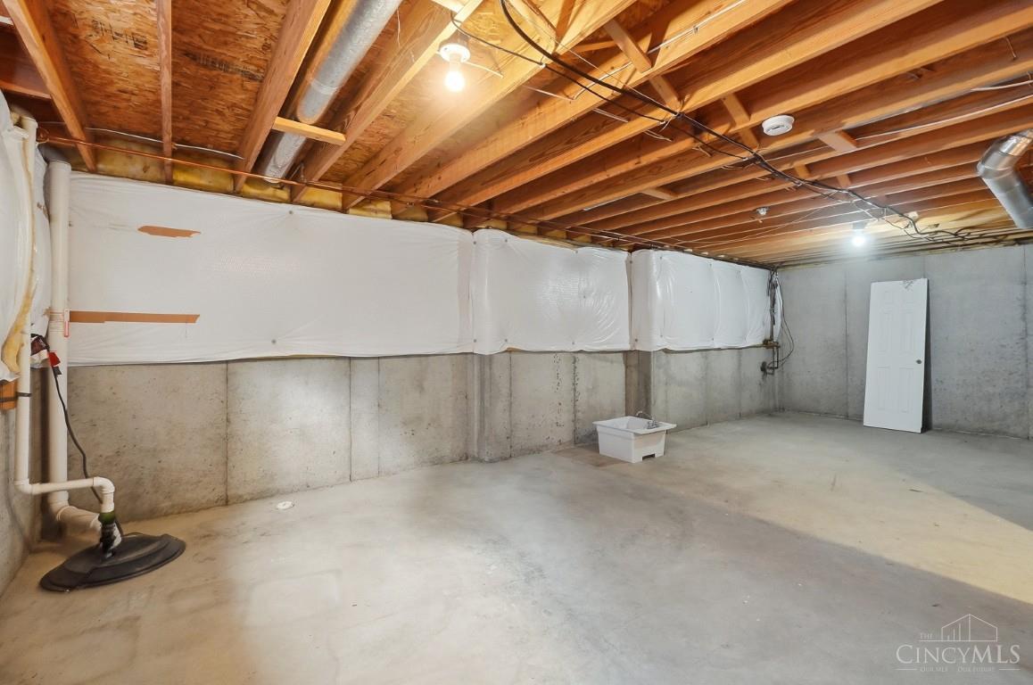 1325 Tecumseh Drive, Hamilton Twp, OH, 45039 — photo 47
