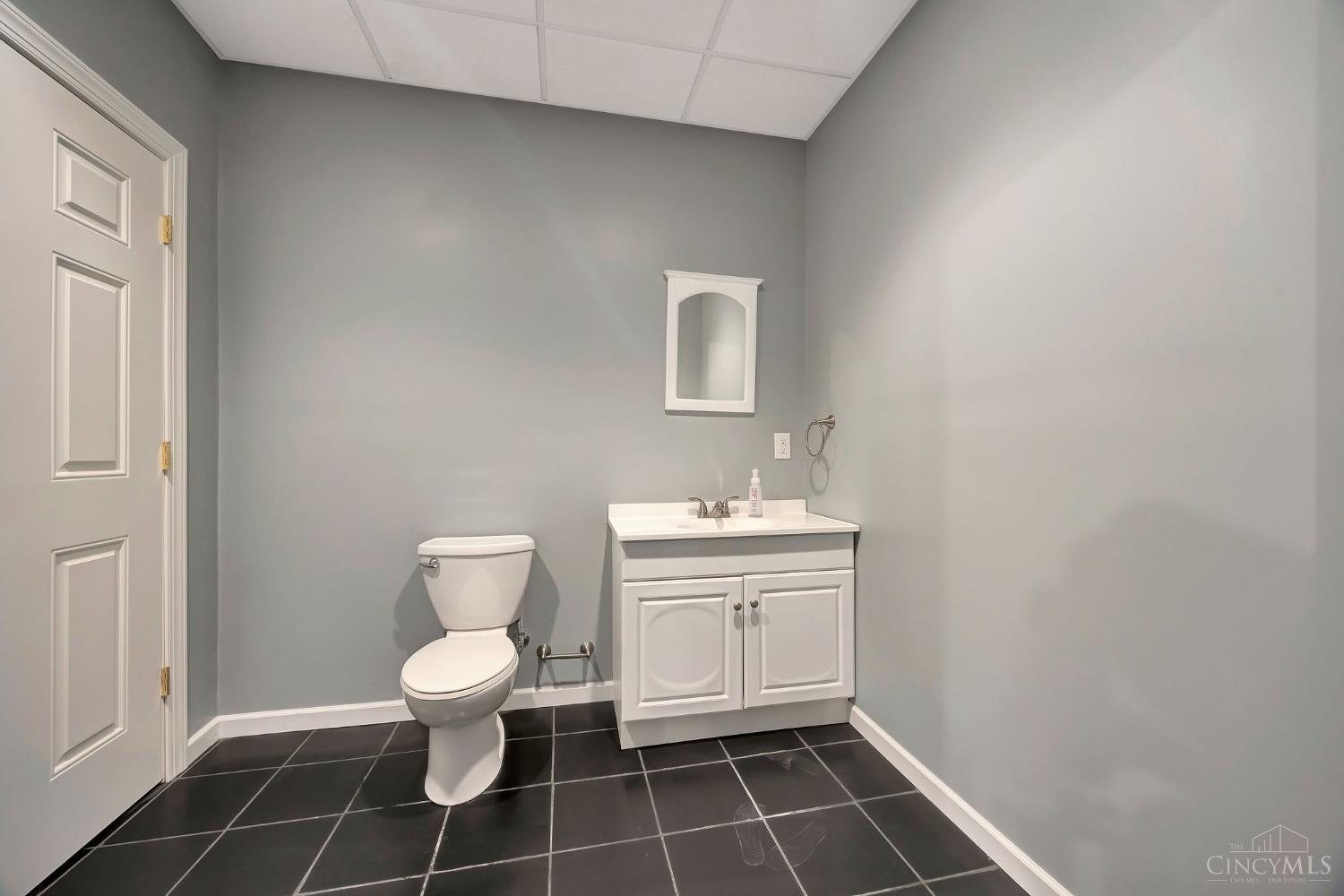 4004 Hickory Hollow Drive, Ross Twp, OH, 45013 — photo 38