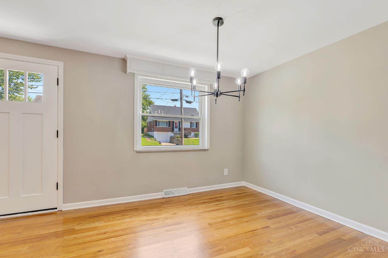 8613 Brent Drive, Springfield Twp., OH, 45231 — photo 11