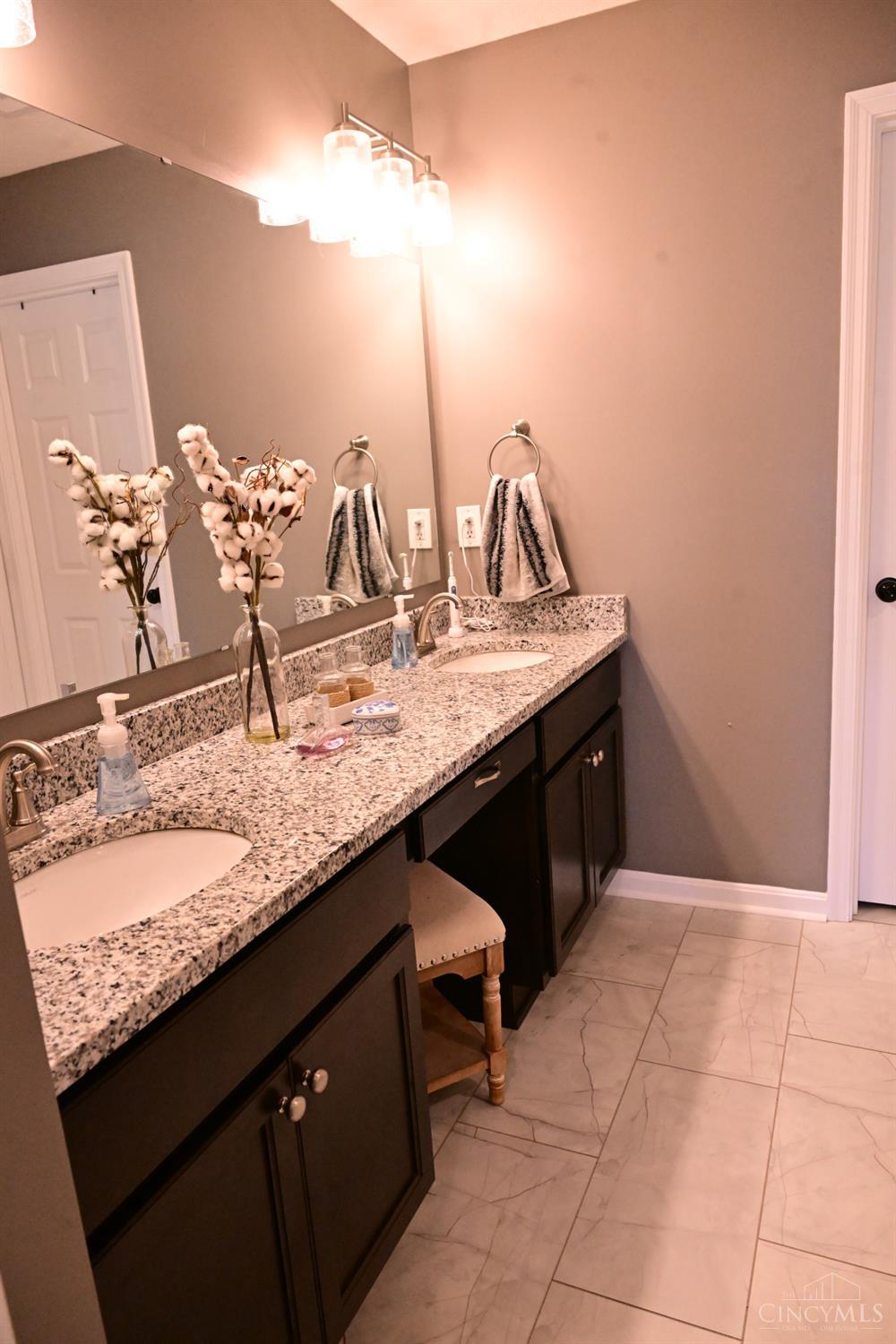 4355 Value Springs Dr, Union Twp, OH, 45245 — photo 33
