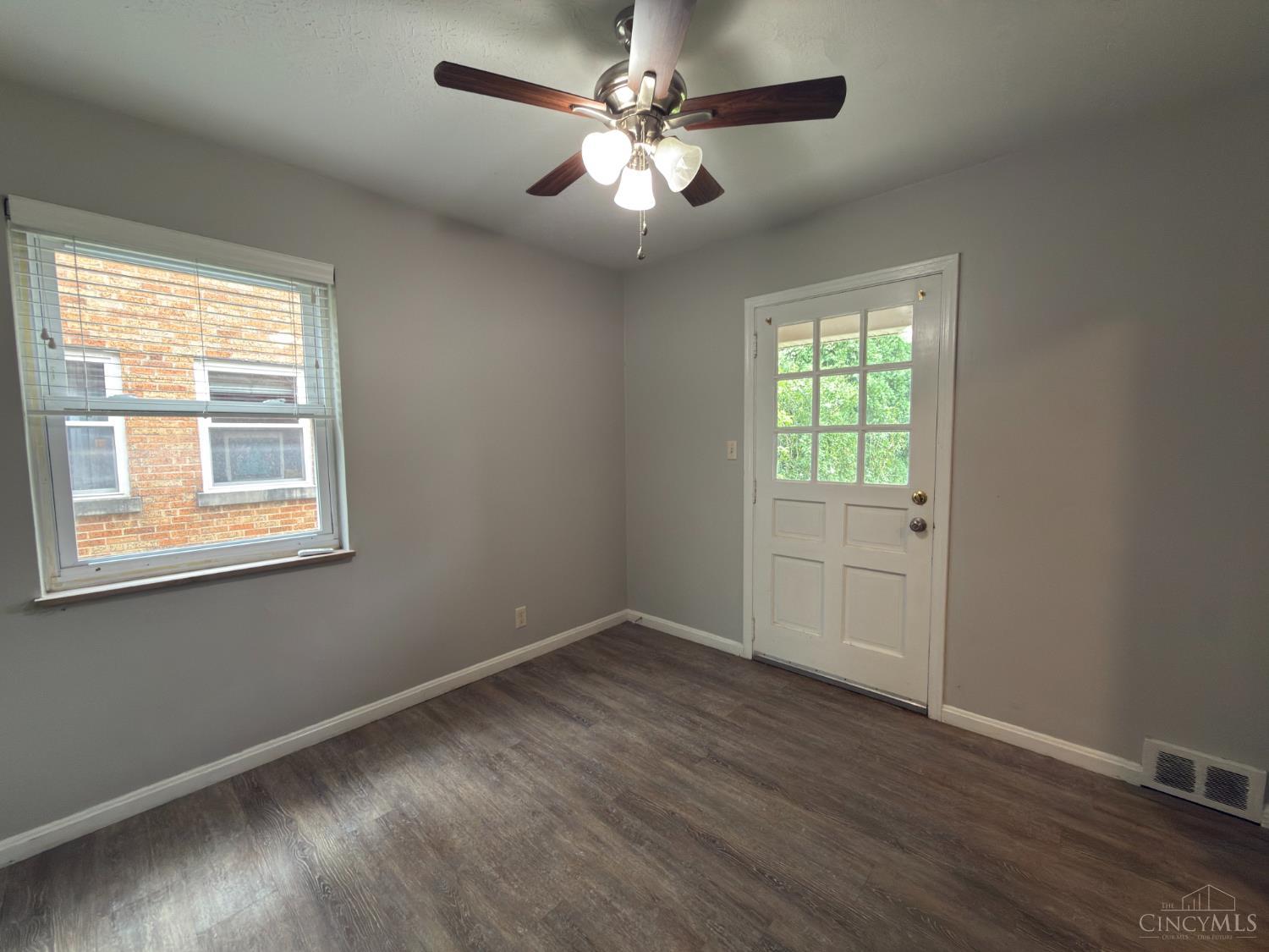 4th image of 3249 Werk Rd, Cincinnati, OH 45211 | MLS# 1890705