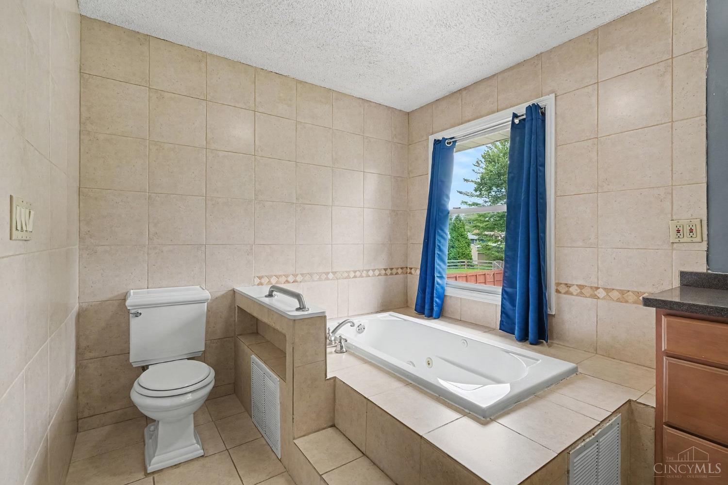 3648 Saratoga Drive, Fairfield Twp, OH, 45011 — photo 18