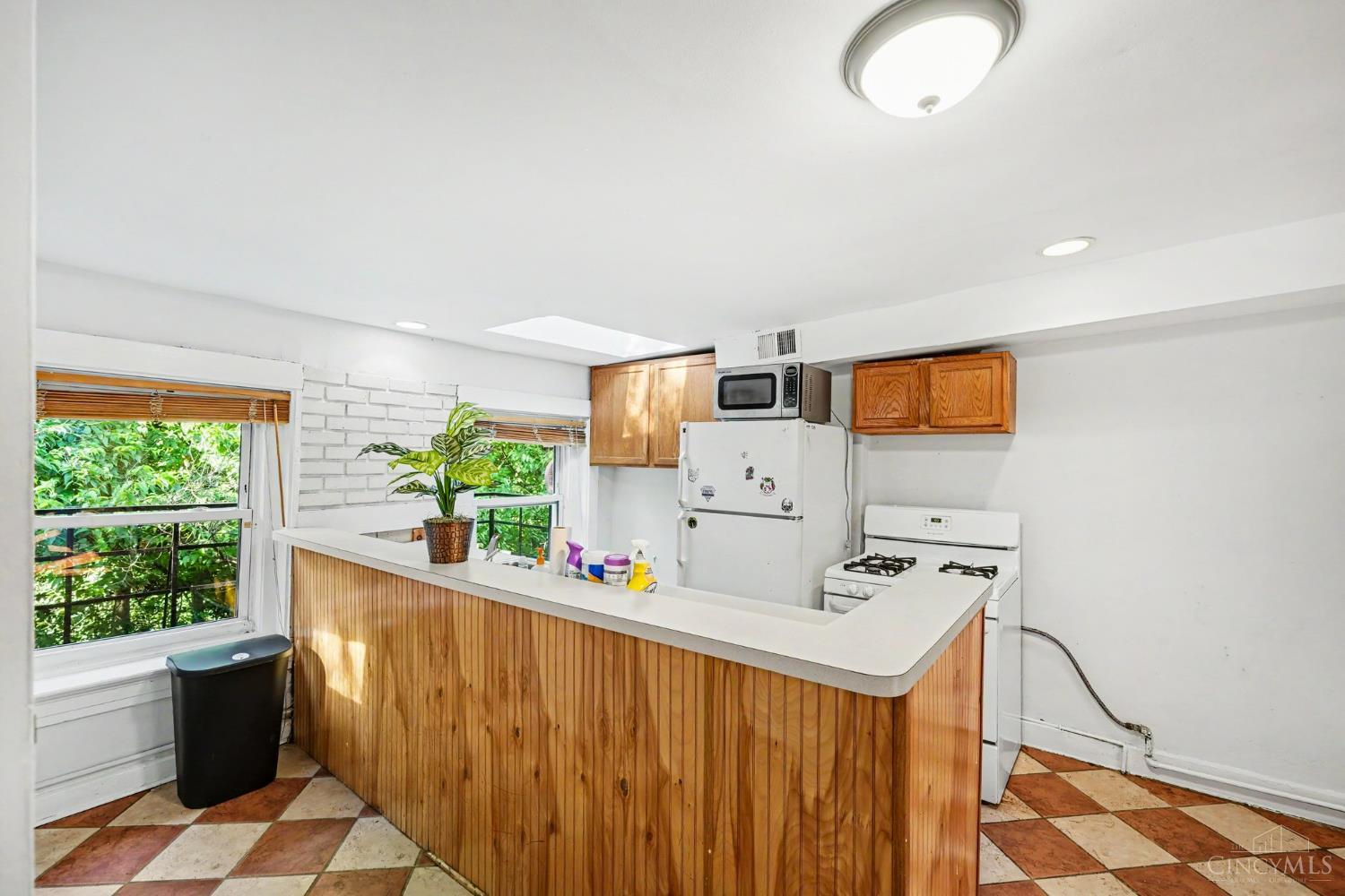 2nd image of 115 Parker St, Cincinnati, OH 45219 | MLS# 1890720