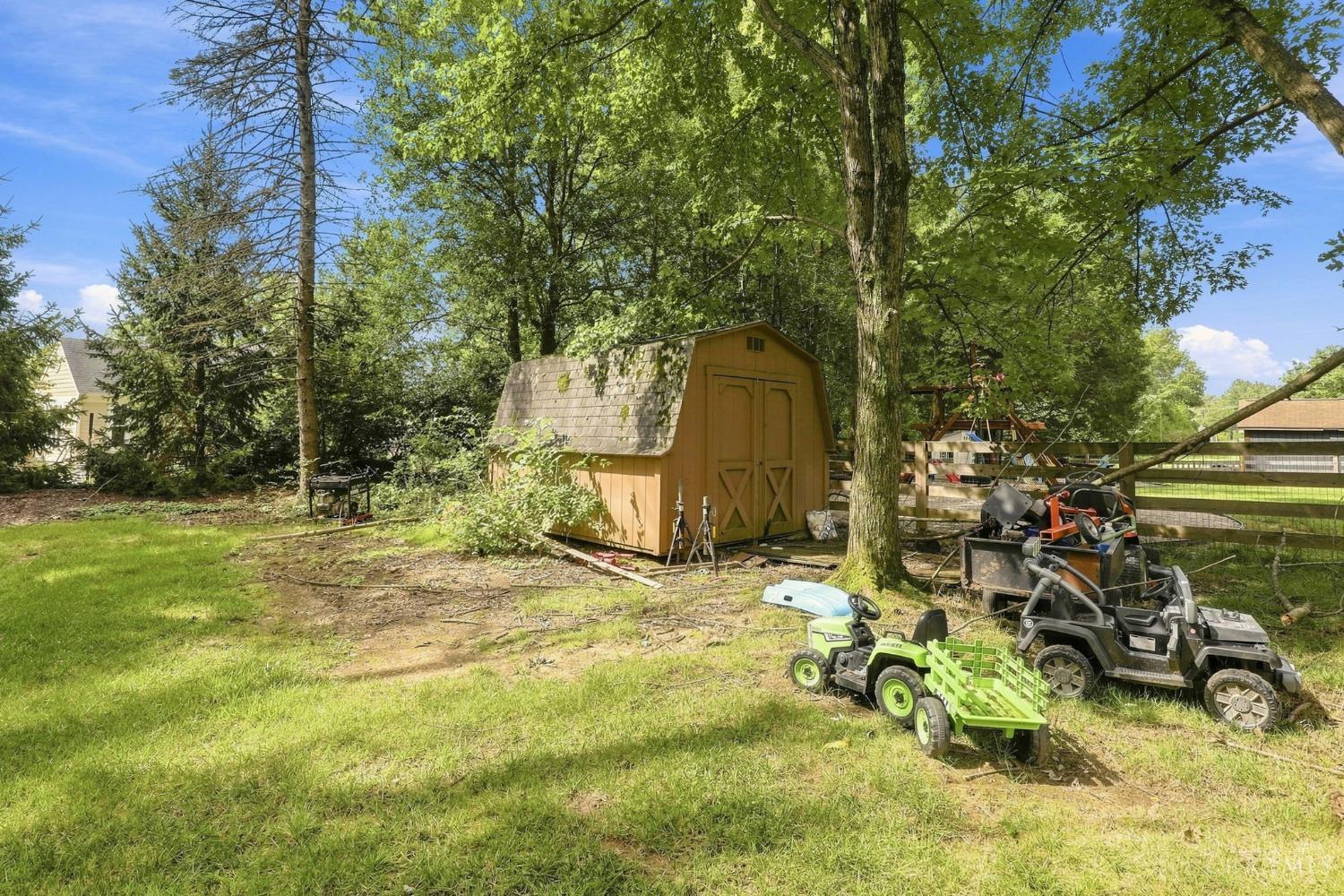 43rd image of 7975 Pfeiffer Rd, Montgomery, OH 45242 | MLS# 1890526