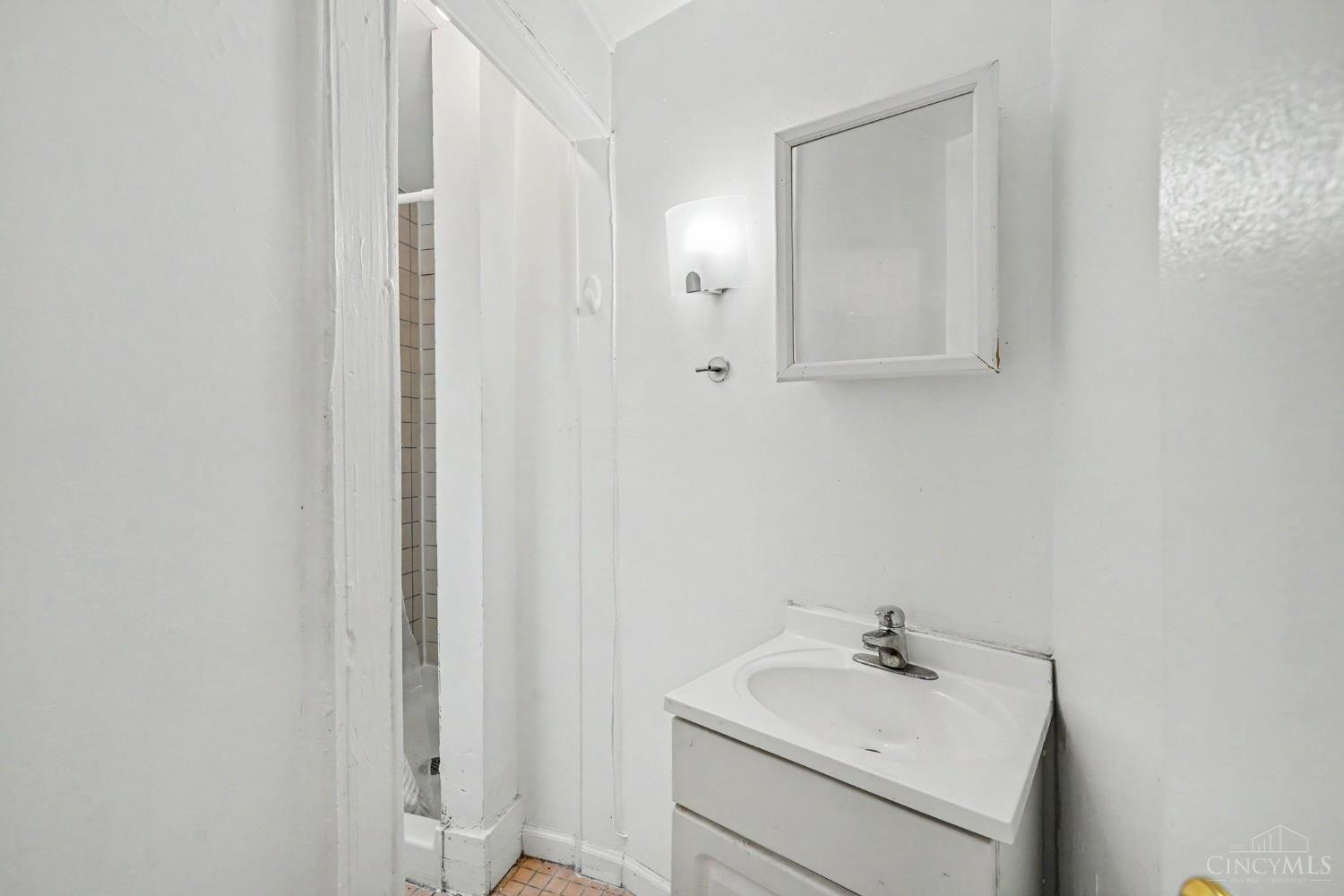 115 Parker Street, Cincinnati, OH, 45219 — photo 11