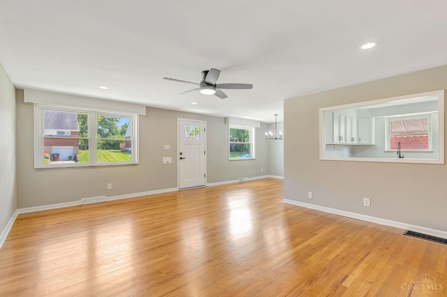 8613 Brent Drive, Springfield Twp., OH, 45231 — photo 9