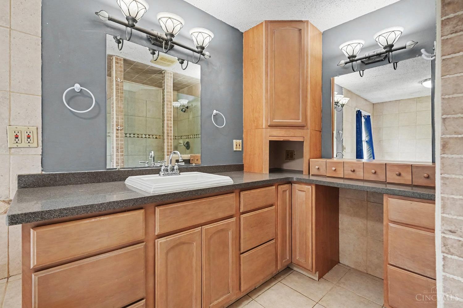 3648 Saratoga Drive, Fairfield Twp, OH, 45011 — photo 16