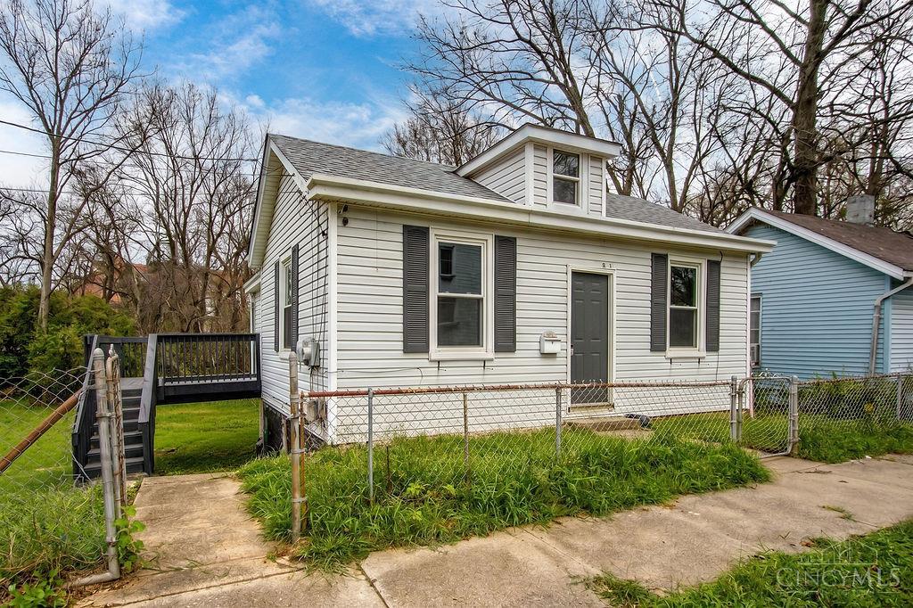 153 Meridian Street, Cincinnati, OH, 45233