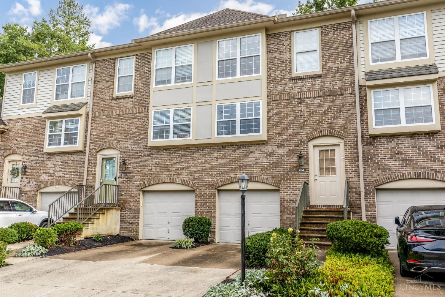 2452 Doeview Court, Cincinnati, OH, 45230 — photo 2