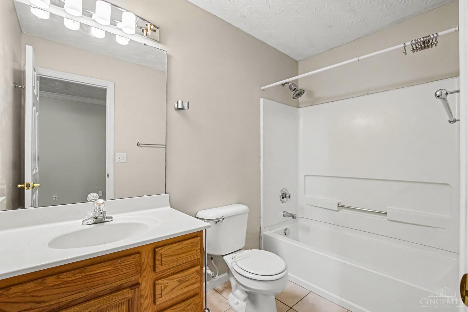 2523 Ravine Street, Cincinnati, OH, 45219 — photo 11