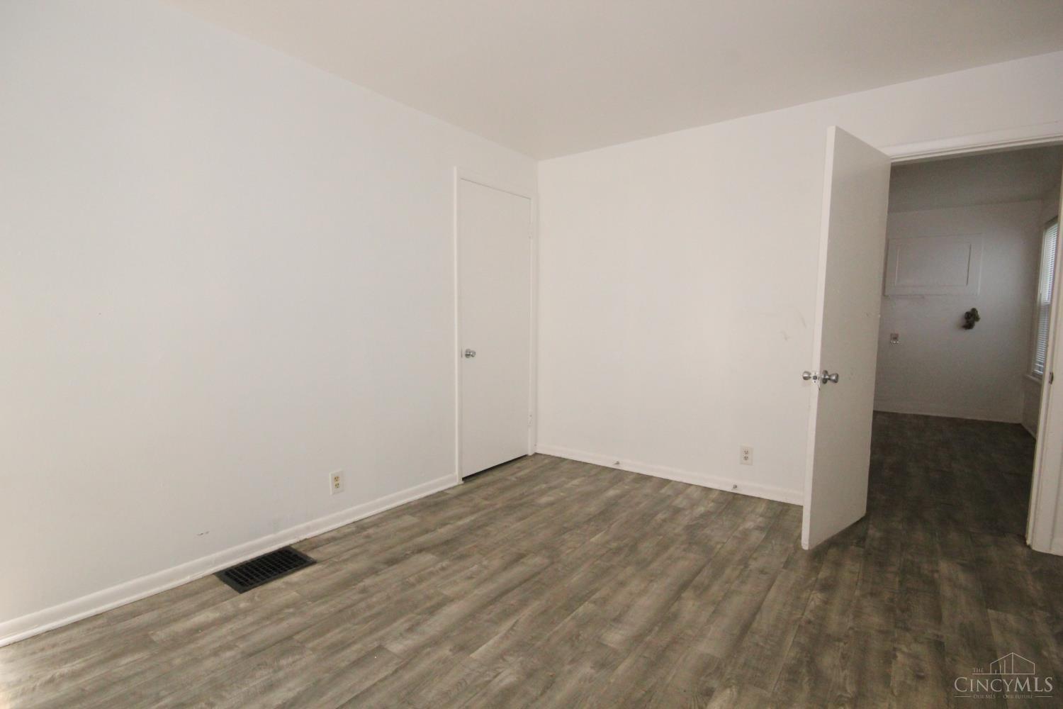 7 Grove Avenue, Dayton, OH, 45404 — photo 12