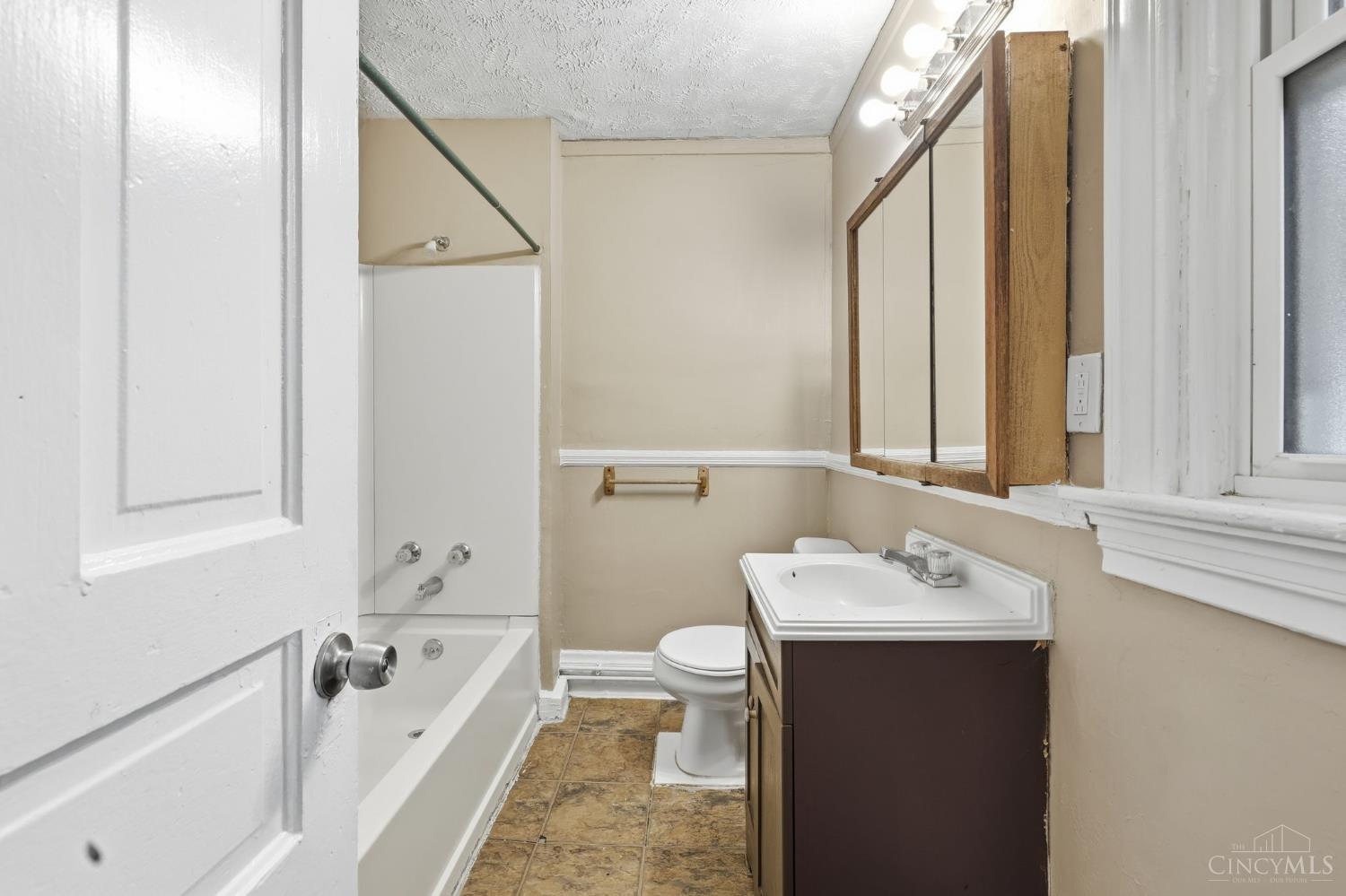 6014 Bramble Avenue, Cincinnati, OH, 45227 — photo 31