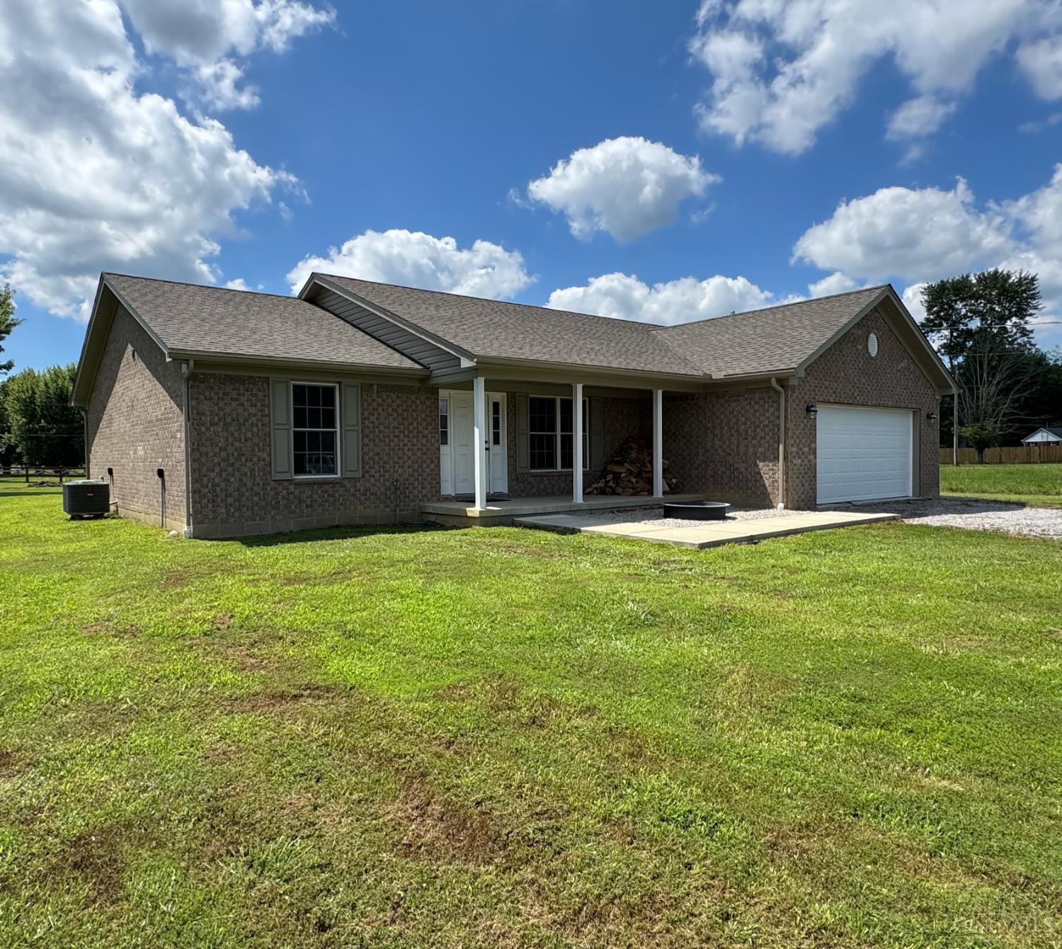 2nd image of 452 Kleist Dr, Perry Twp, OH 45118 | MLS# 1890818