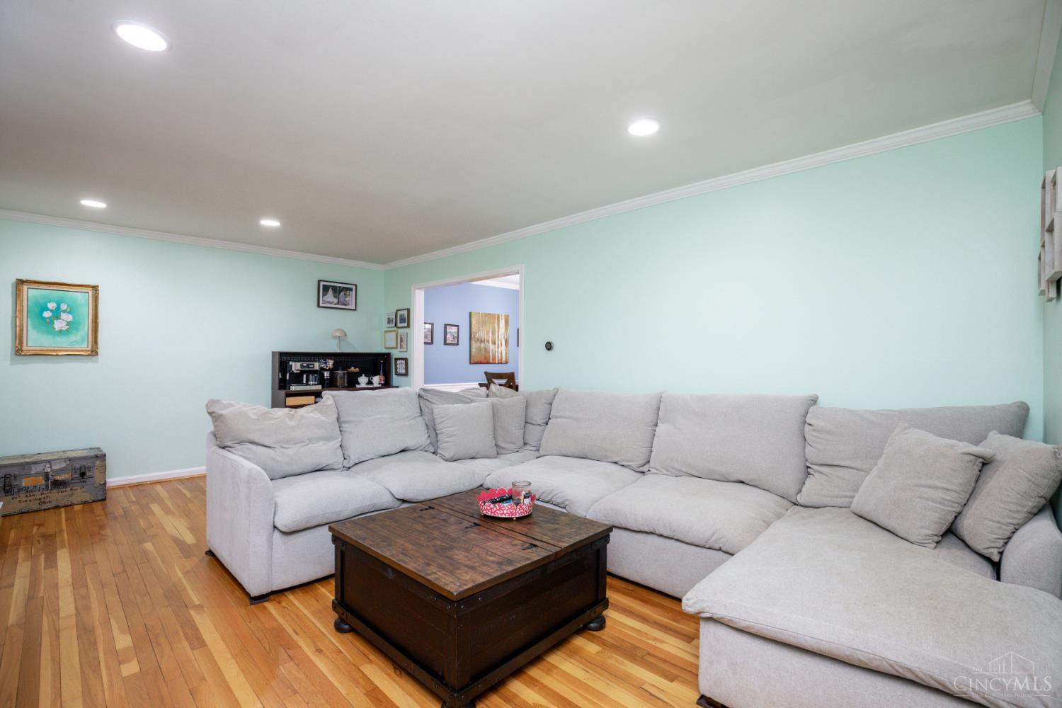 5th image of 6320 Stirrup Rd, Cincinnati, OH 45244 | MLS# 1890447