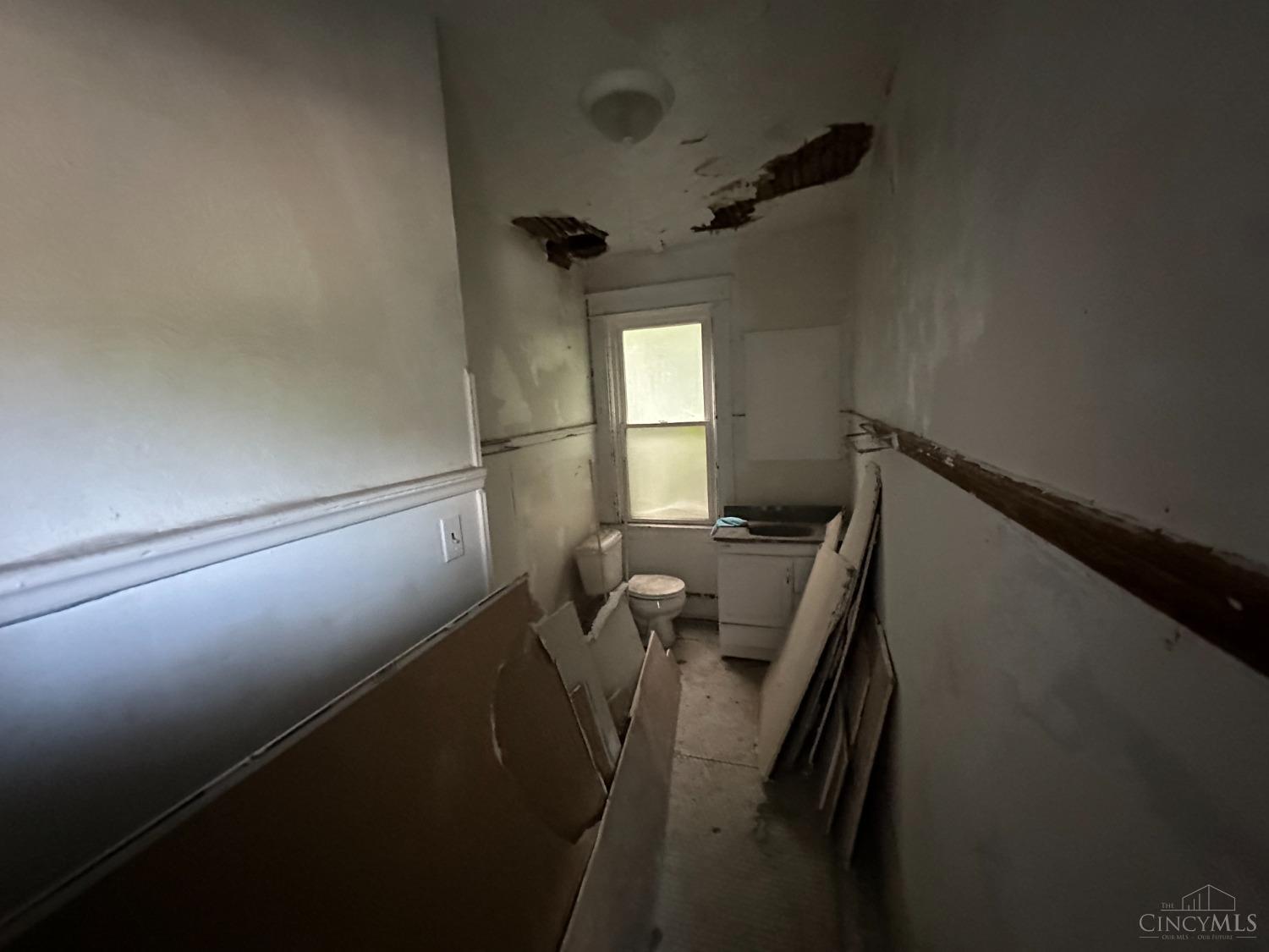 2307 Vine Street, Cincinnati, OH, 45219 — photo 11