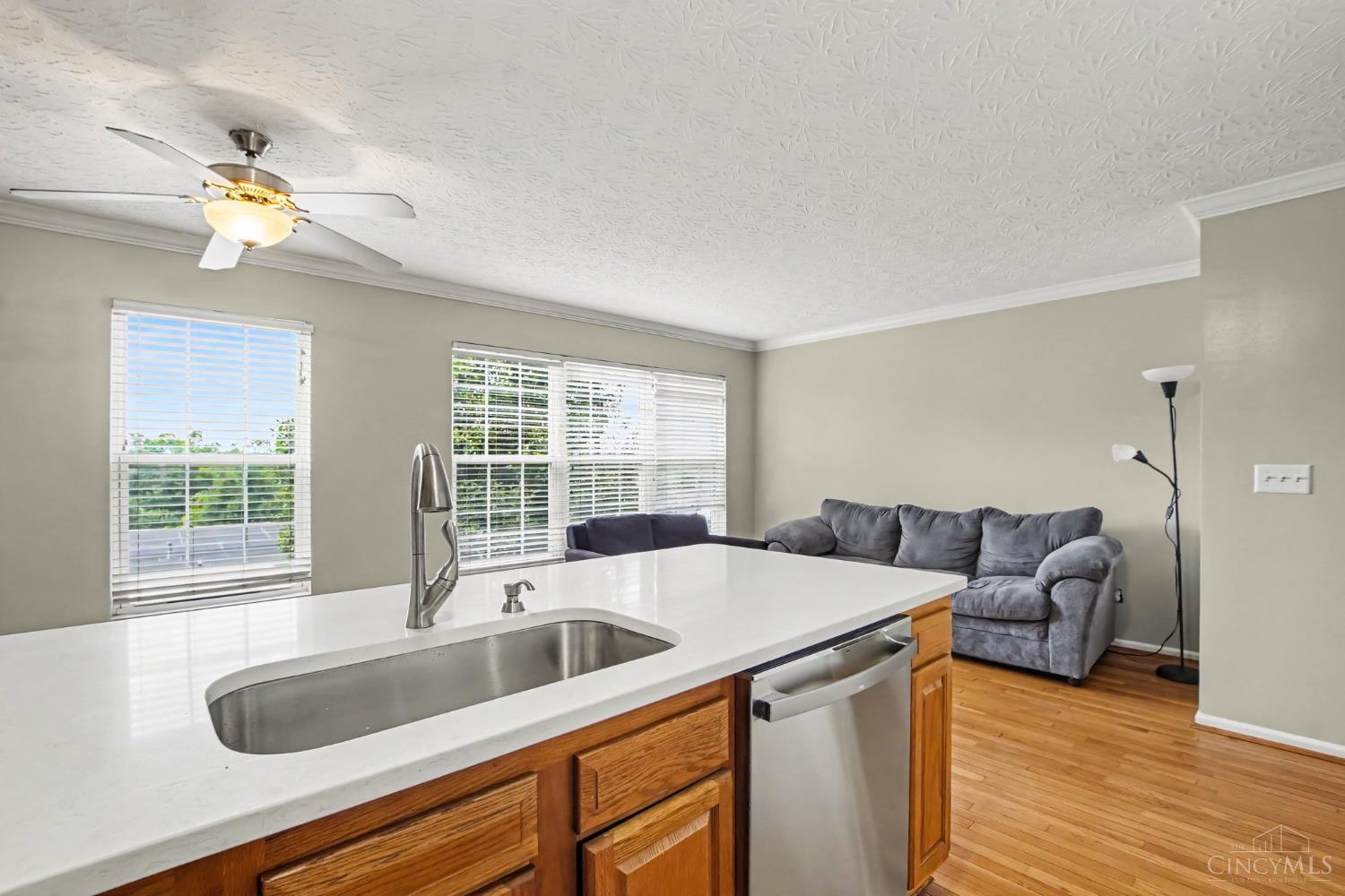 2523 Ravine Street, Cincinnati, OH, 45219 — photo 6