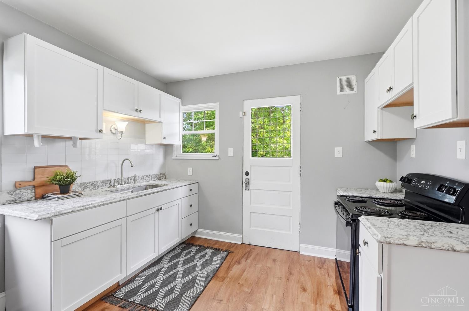 1626 Rose Place, Cincinnati, OH, 45237 — photo 12