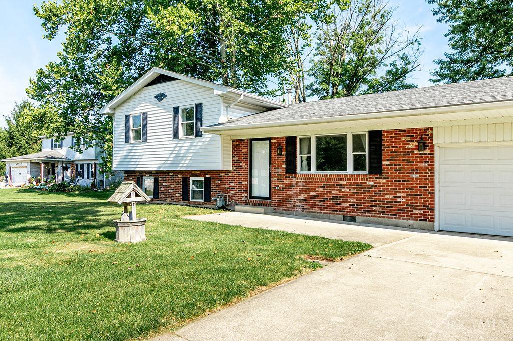 4th image of 8831 Twincreek Dr, Franklin Twp, OH 45005 | MLS# 1886445