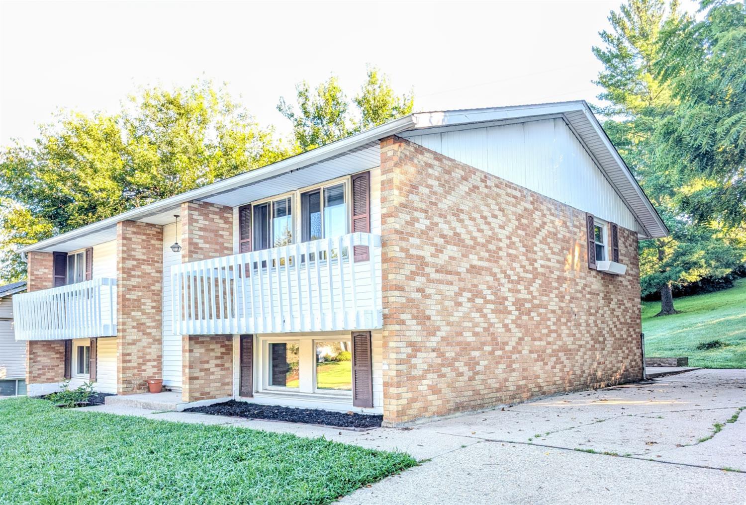 32 Yellowdale Drive, Fairfield, OH, 45014 — photo 3