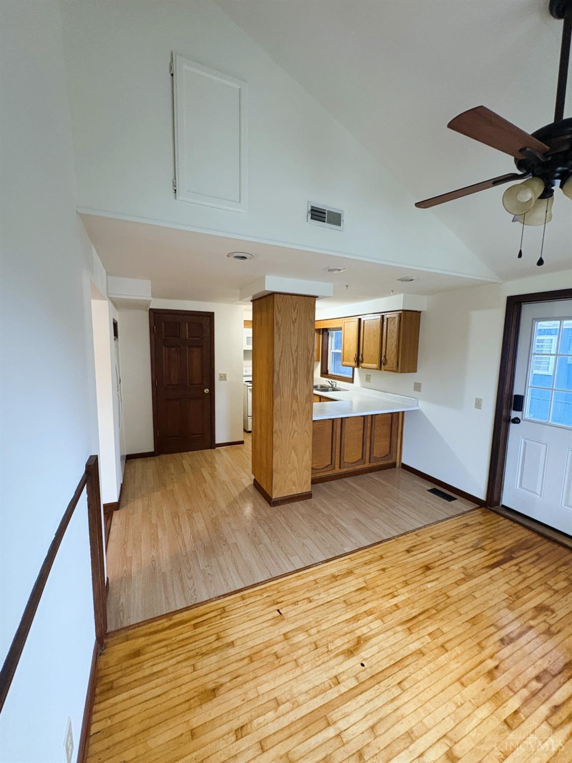 10070 St Rt 132, Pleasant Plain, OH, 45162 — photo 17