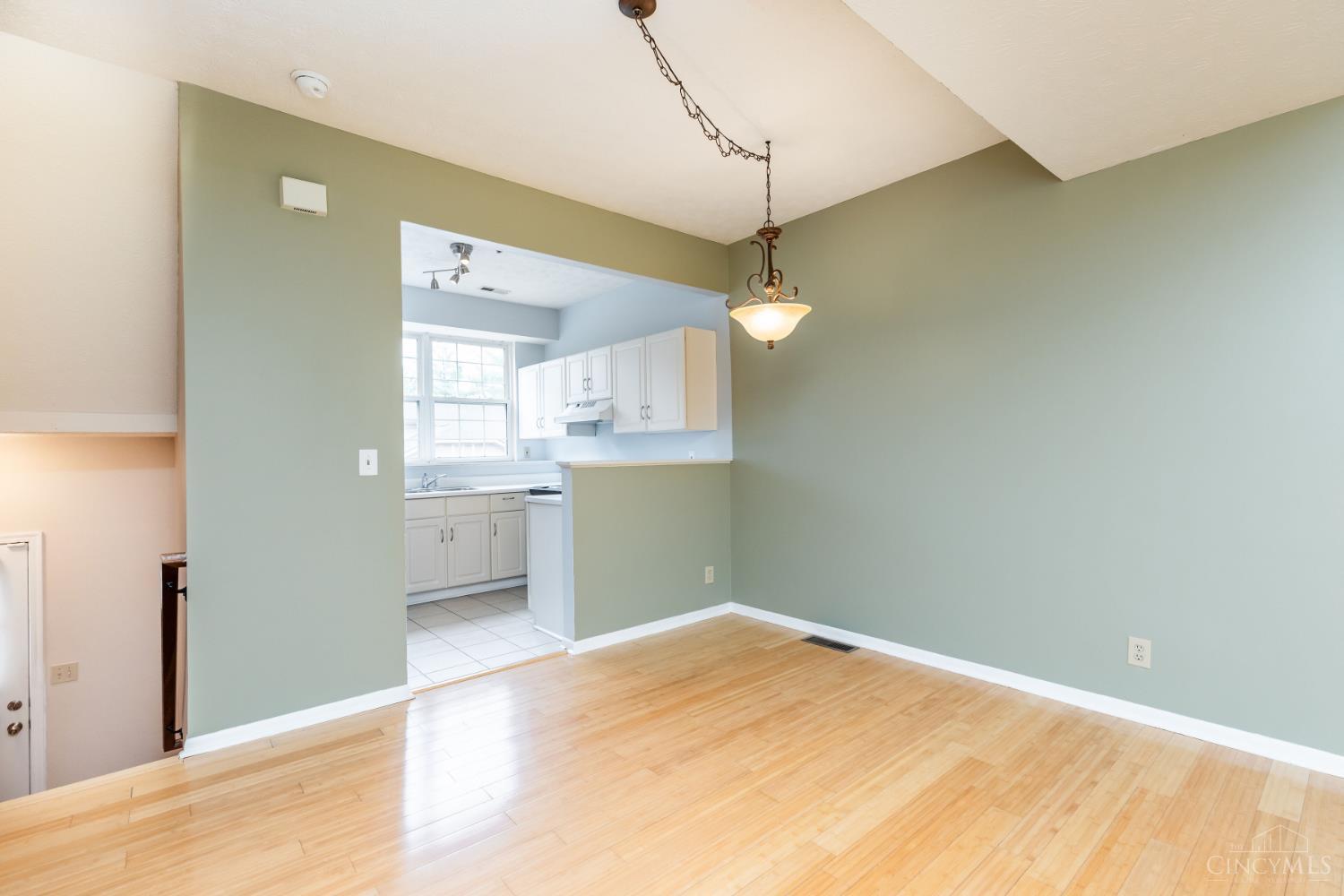 2452 Doeview Court, Cincinnati, OH, 45230 — photo 10