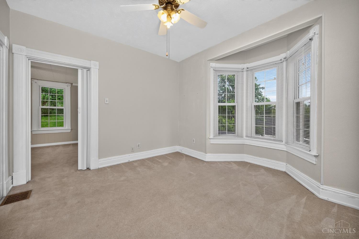 560 Delta Avenue, Cincinnati, OH, 45226 — photo 38