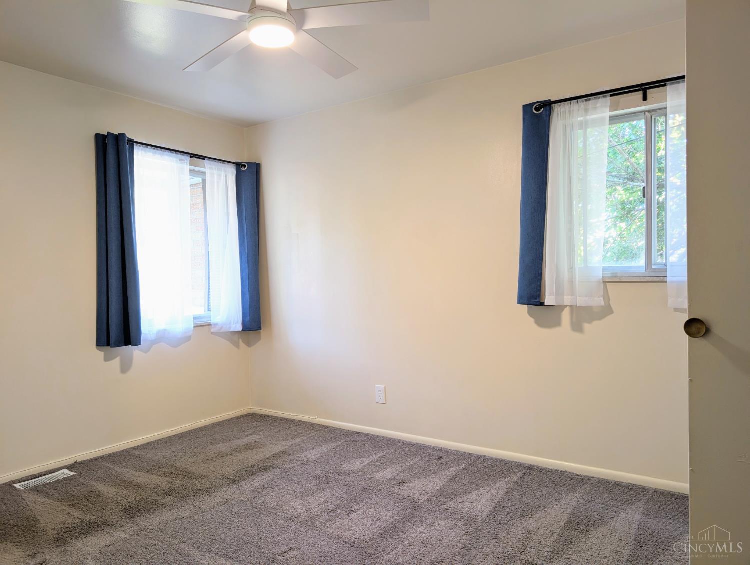 32 Yellowdale Drive, Fairfield, OH, 45014 — photo 16