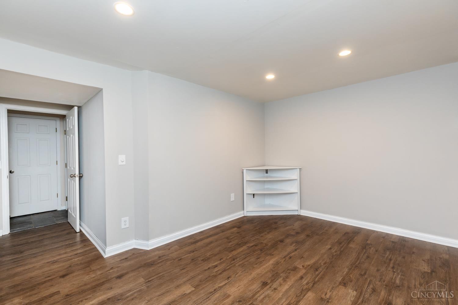 2452 Doeview Court, Cincinnati, OH, 45230 — photo 25