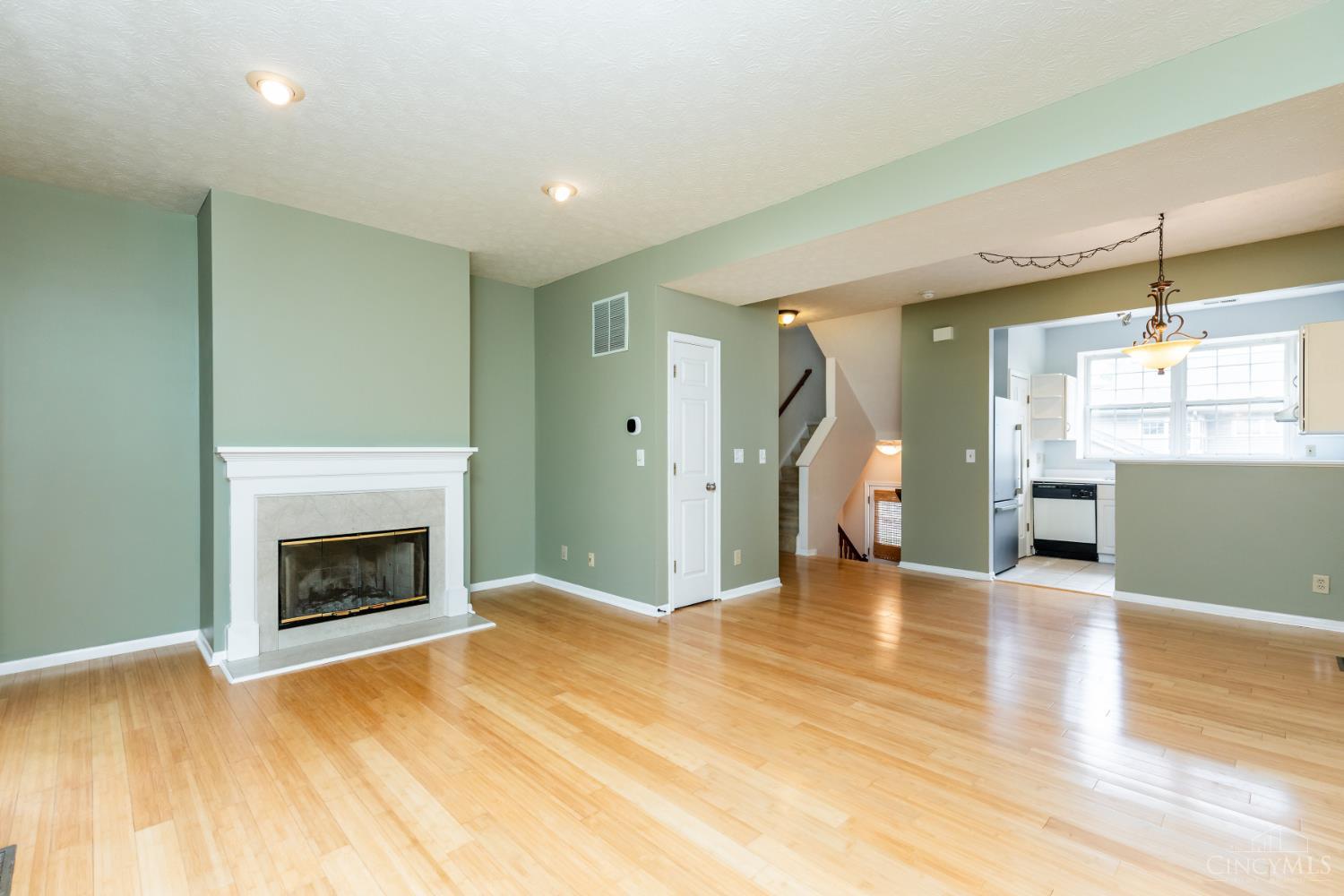 2452 Doeview Court, Cincinnati, OH, 45230 — photo 9