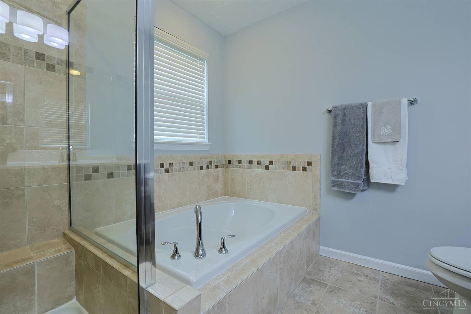 9558 Cobblestone Walk, West Chester, OH, 45069 — photo 26