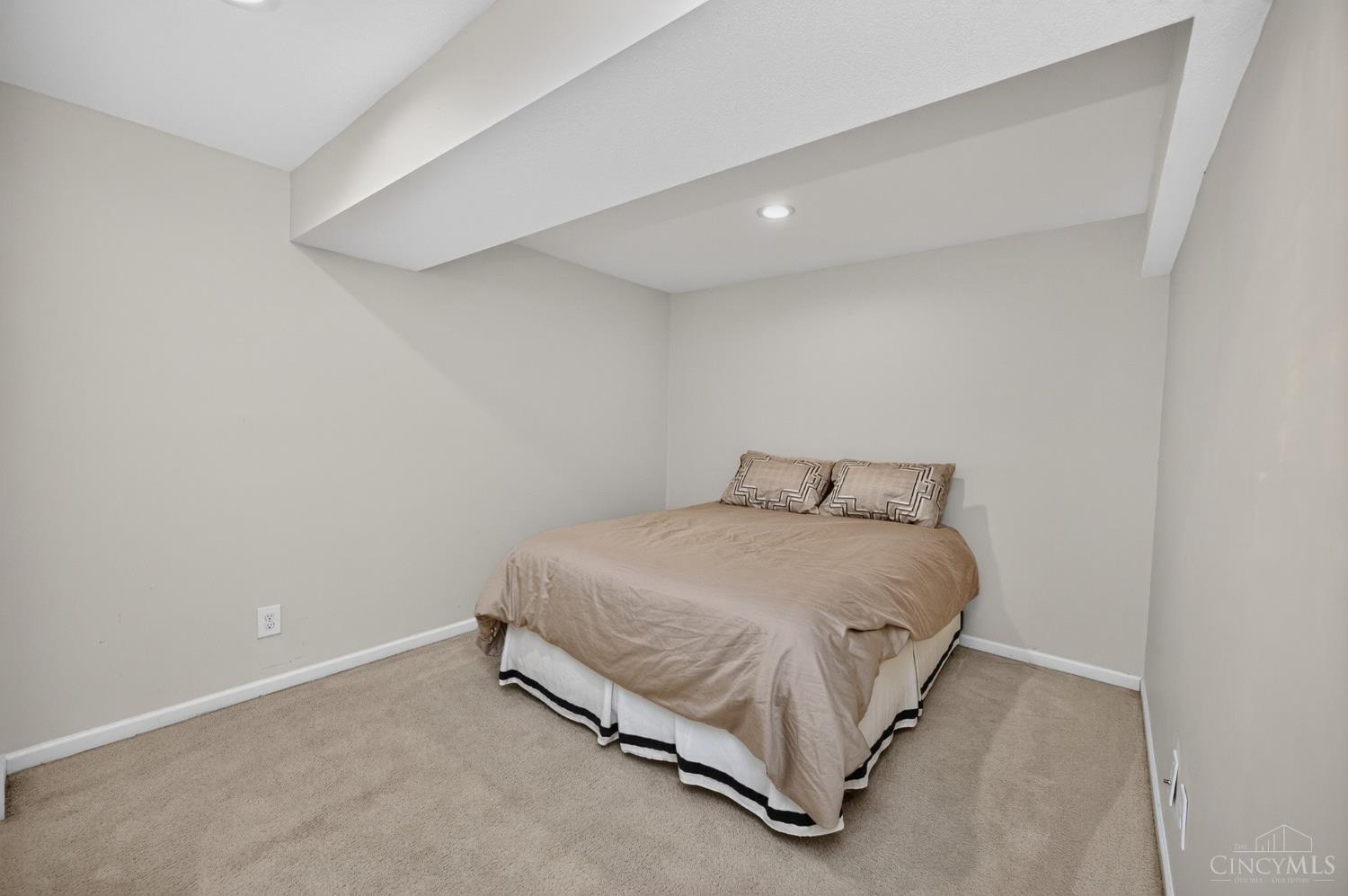 378 Eastbury Drive, Loveland, OH, 45140 — photo 60