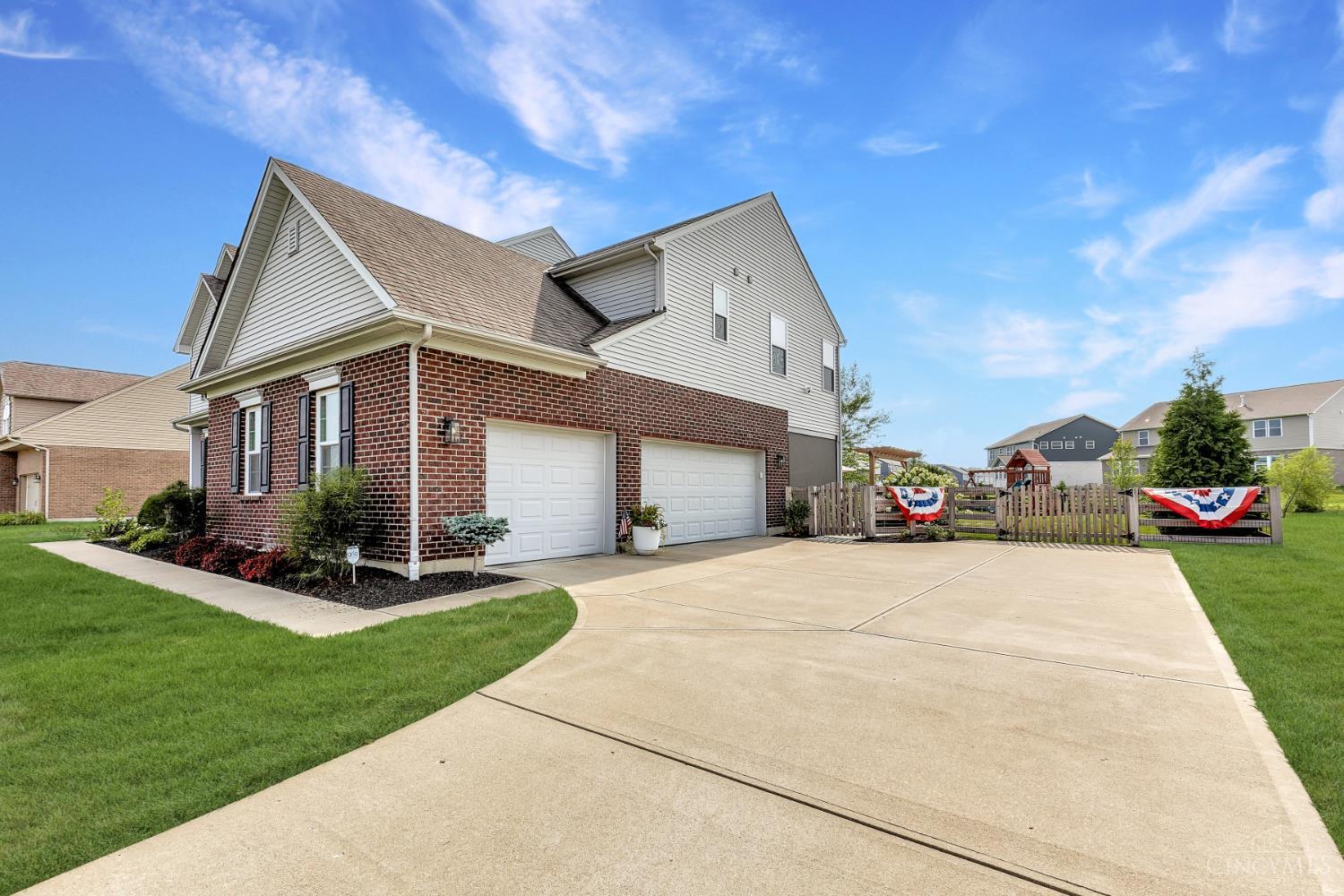 Photo 2 of Single family home for sale at 5895 Tilbury Trl, Liberty Twp, OH 45011 | MLS# 1887659 | Listing updated on 2026-09-15