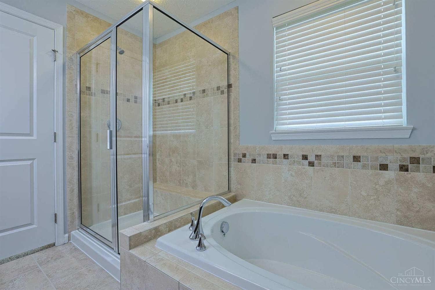 9558 Cobblestone Walk, West Chester, OH, 45069 — photo 27