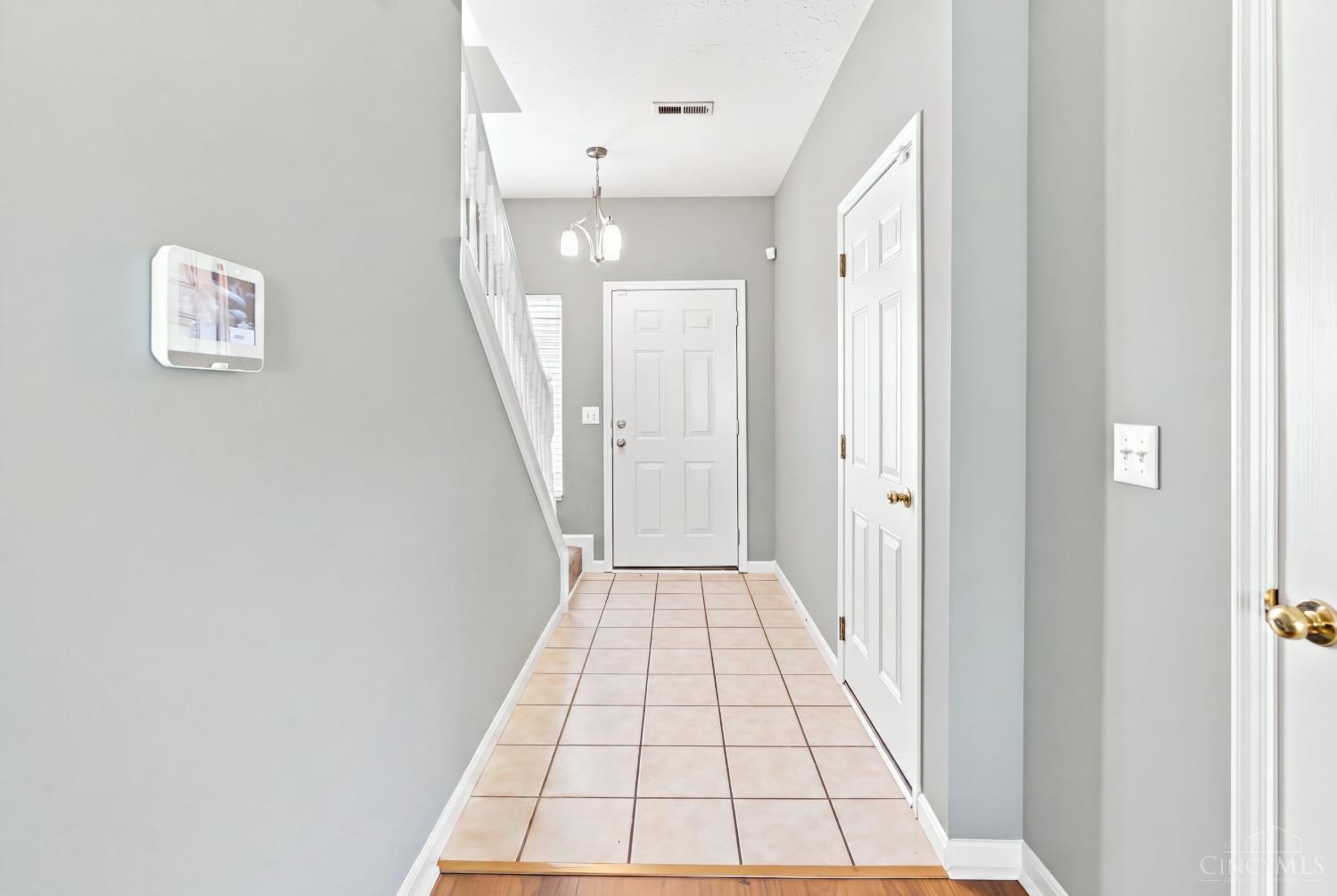 3rd image of 2442 Elderberry Ct, Cincinnati, OH 45239