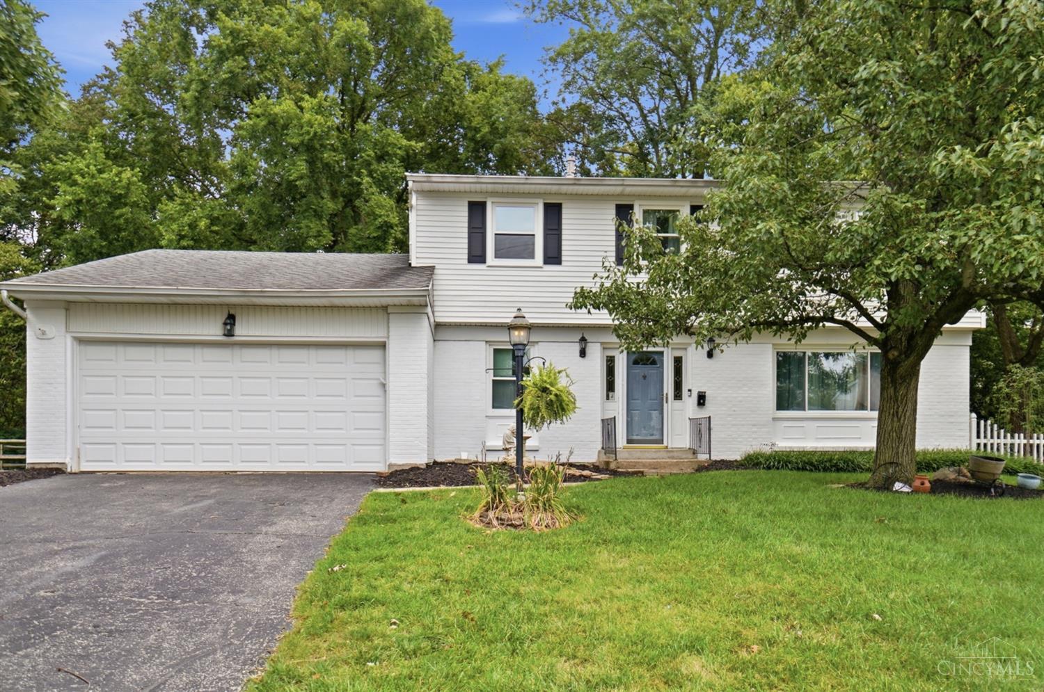 2nd image of 11962 Cedarcreek Dr, Springfield Twp., OH 45240 | MLS# 1890388