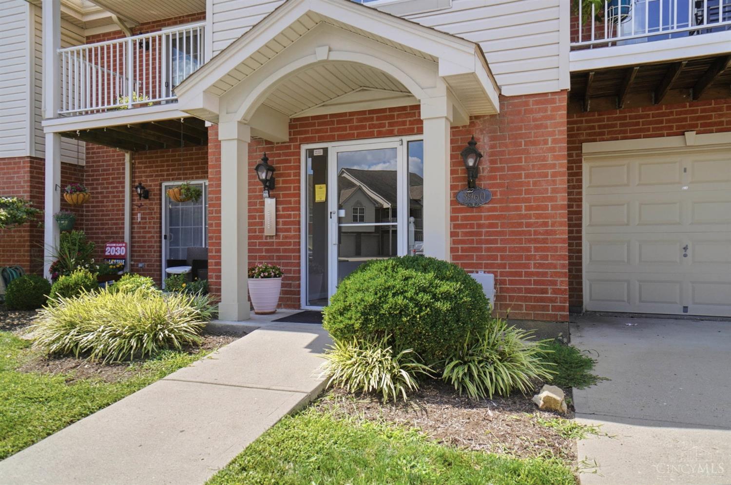 3rd image of 3960 Olde Savannah Dr #8, Colerain Twp, OH 45247 | MLS# 1890783
