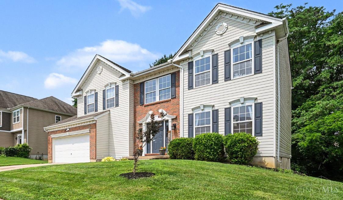 2nd image of 7565 Turnberry Ct, Maineville, OH 45039 | MLS# 1890936