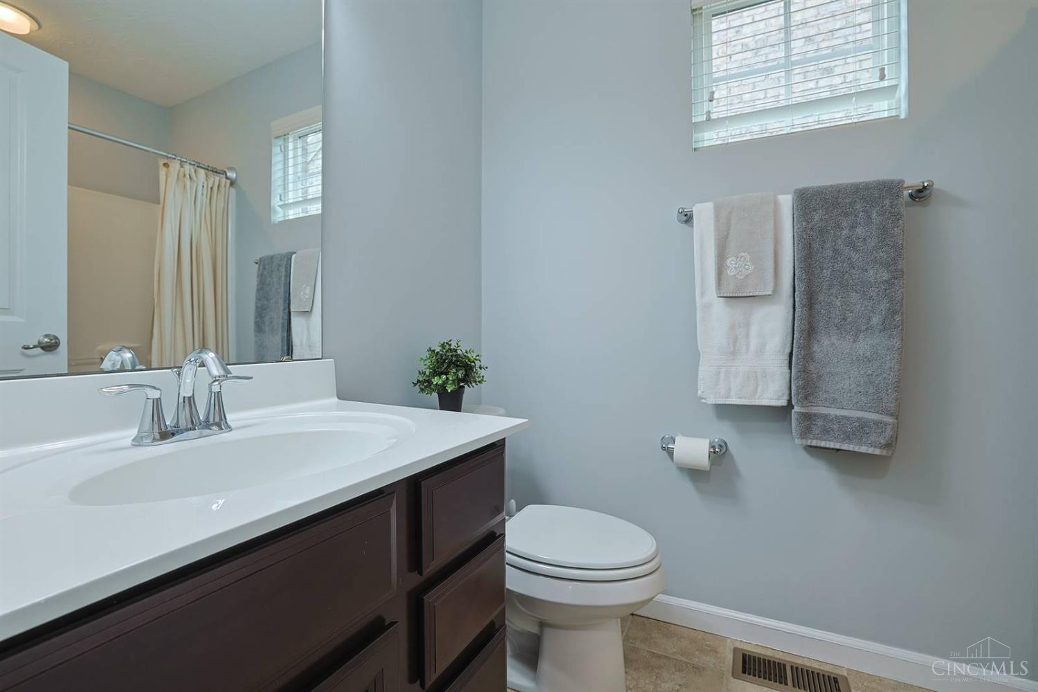 9558 Cobblestone Walk, West Chester, OH, 45069 — photo 33