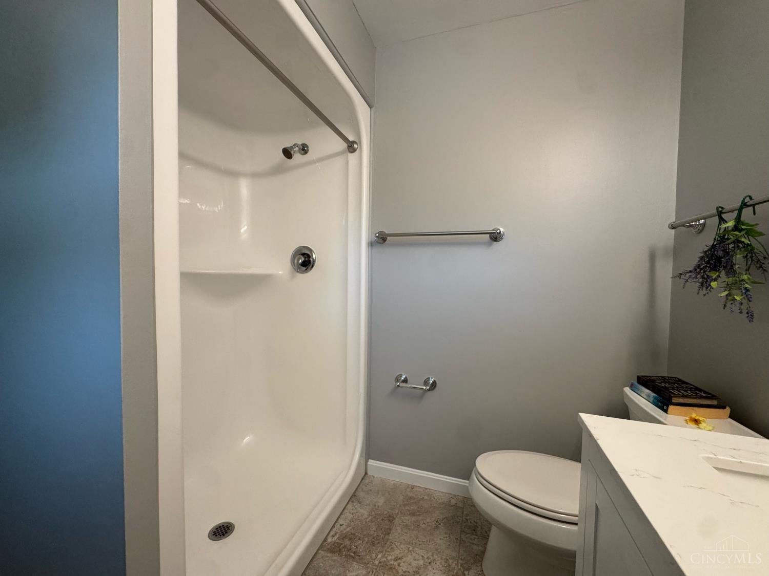 5569 Goldcrest Drive, Green Twp, OH, 45238 — photo 26