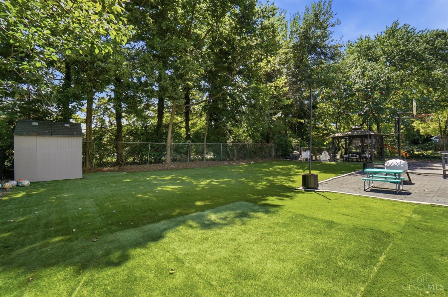 910 Springfield Pike, Wyoming, OH, 45215 — photo 28