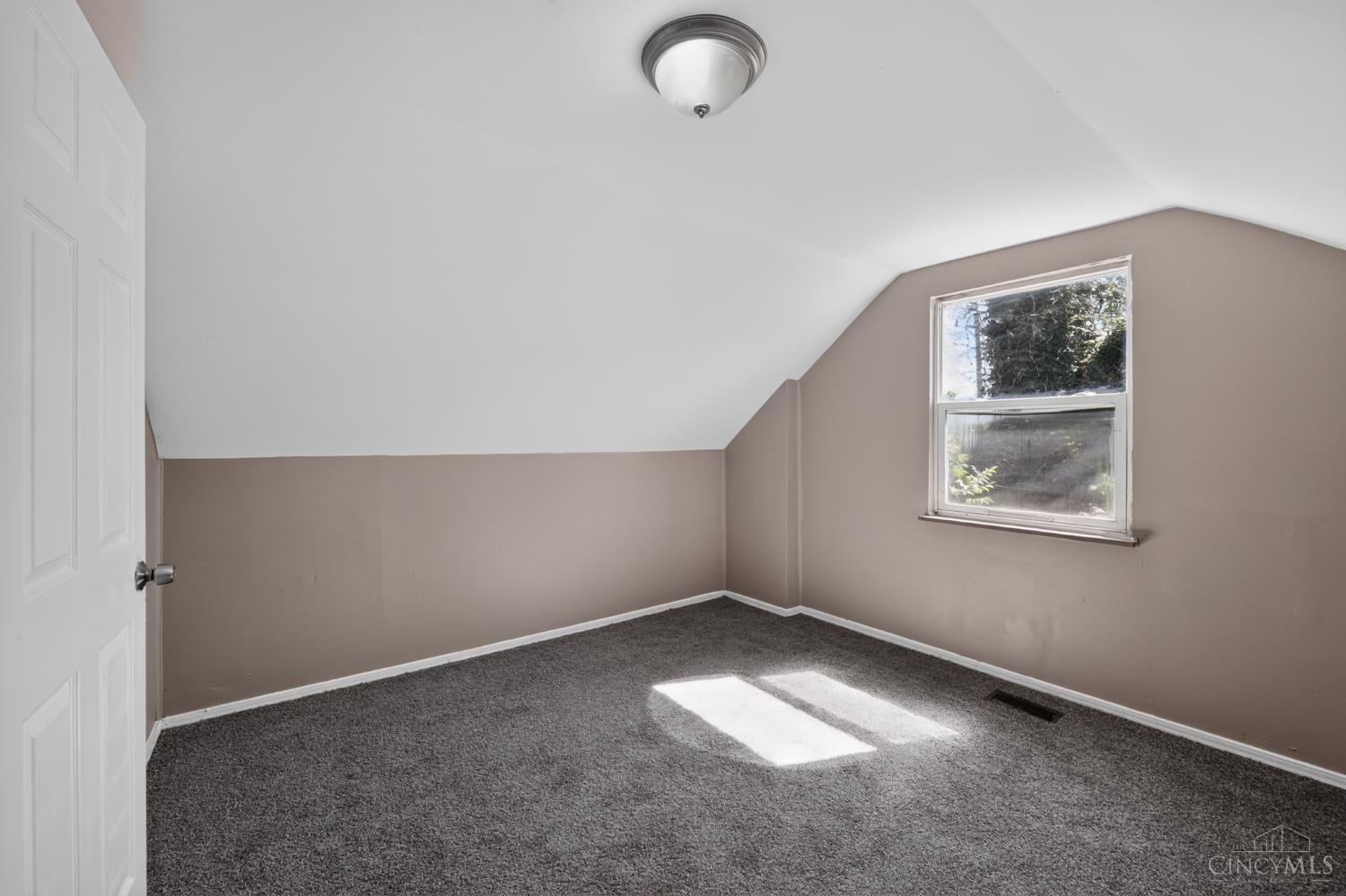 1263 Galbraith Road, Cincinnati, OH, 45231 — photo 14