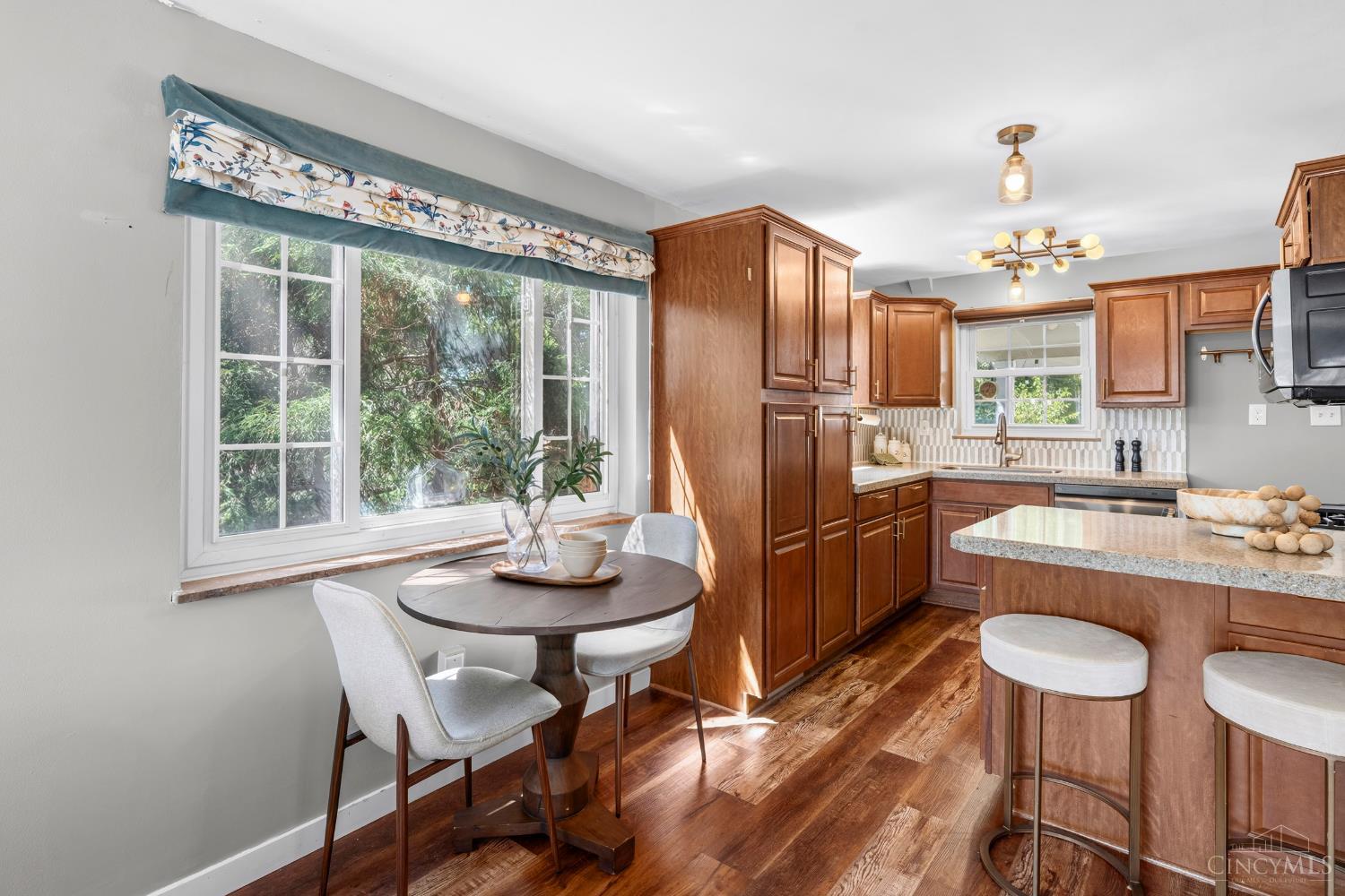 3rd image of 9489 West Ave, Blue Ash, OH 45242 | MLS# 1890876