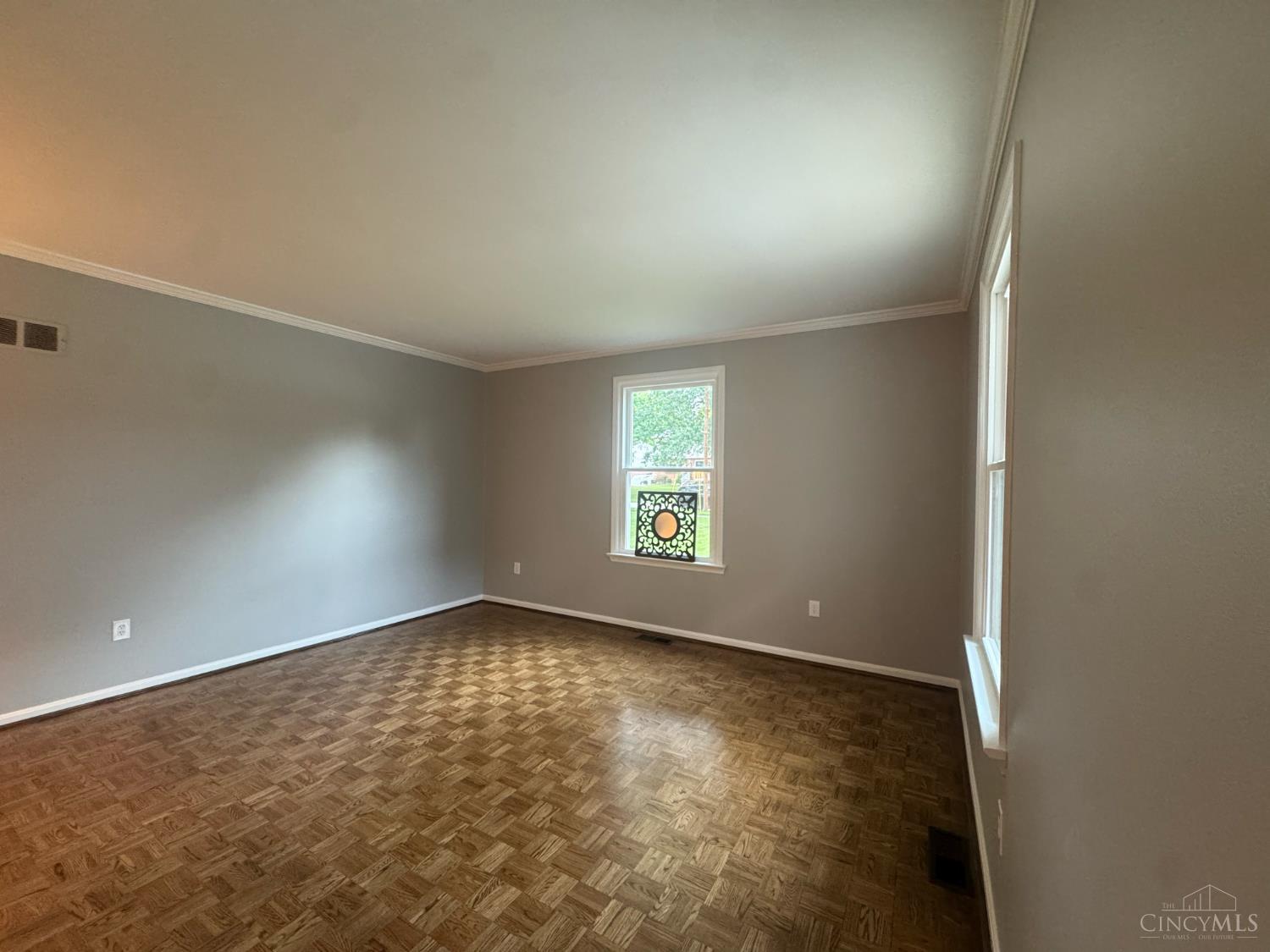 5th image of 5569 Goldcrest Dr, Green Twp, OH 45238 | MLS# 1891014