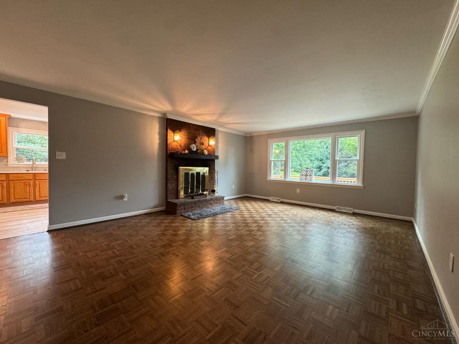 5569 Goldcrest Drive, Green Twp, OH, 45238 — photo 9