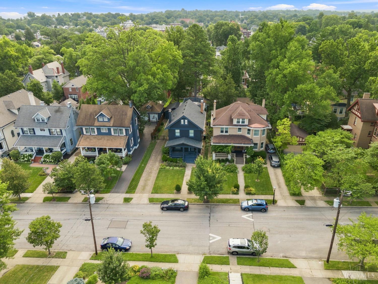 45th image of 3420 Stettinius Ave, Cincinnati, OH 45208 | MLS# 1891044