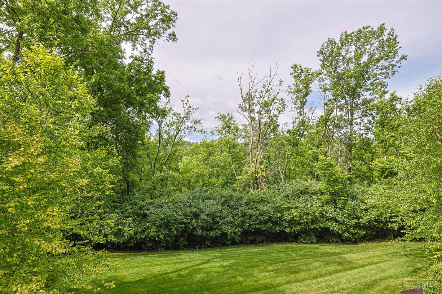 211 Hilltop Lane, Wyoming, OH, 45215 — photo 42